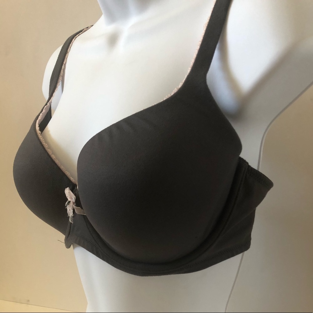 Victoria’s Secret Body Demi Bra